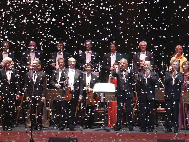 Camerata Bariloche with Les Luthiers